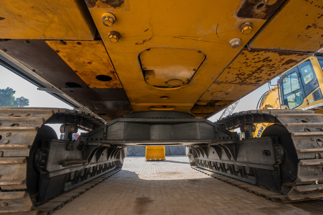 KOMATSU PC850-8R1 - Гусеничный экскаватор: фото 4 KOMATSU PC850-8R1 - Гусеничный экскаватор: фото 4