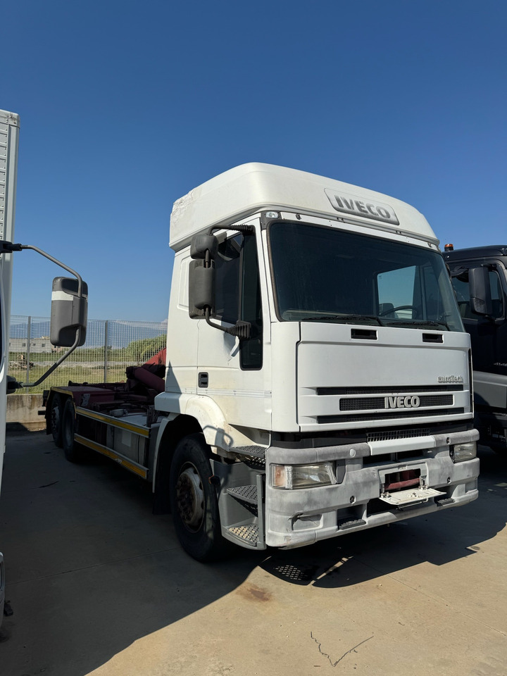 IVECO MAGIRUS 240E42 Gancio Scarrabile - Крюковой мультилифт: фото 2 IVECO MAGIRUS 240E42 Gancio Scarrabile - Крюковой мультилифт: фото 2