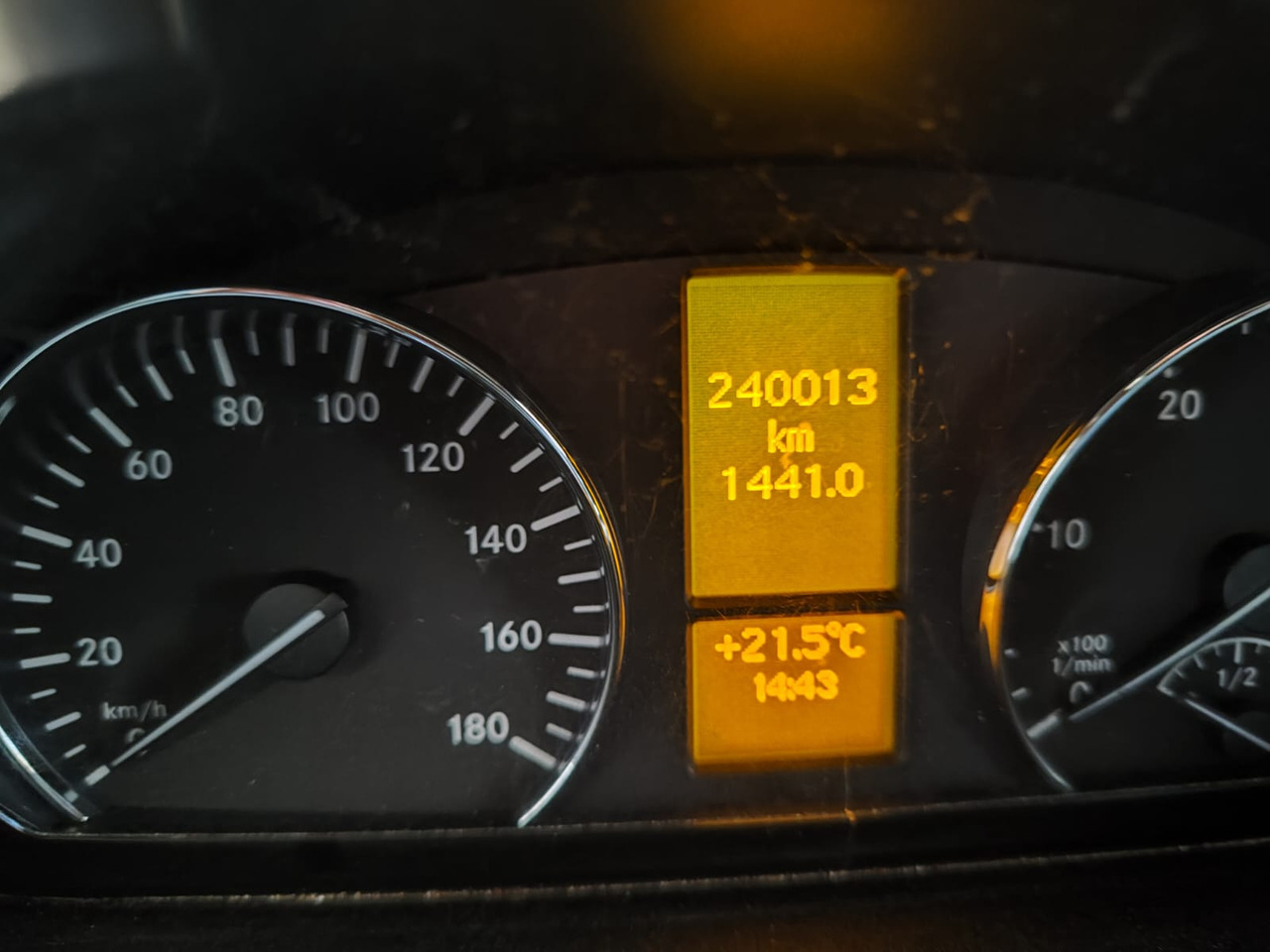 MERCEDES-BENZ SPRINTER 519 - Микроавтобус, Пассажирский фургон: фото 4 MERCEDES-BENZ SPRINTER 519 - Микроавтобус, Пассажирский фургон: фото 4