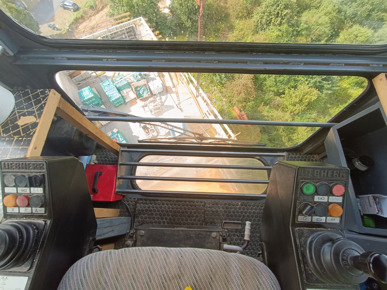 Liebherr 112 EC-H Litronic - Башенный кран: фото 3 Liebherr 112 EC-H Litronic - Башенный кран: фото 3