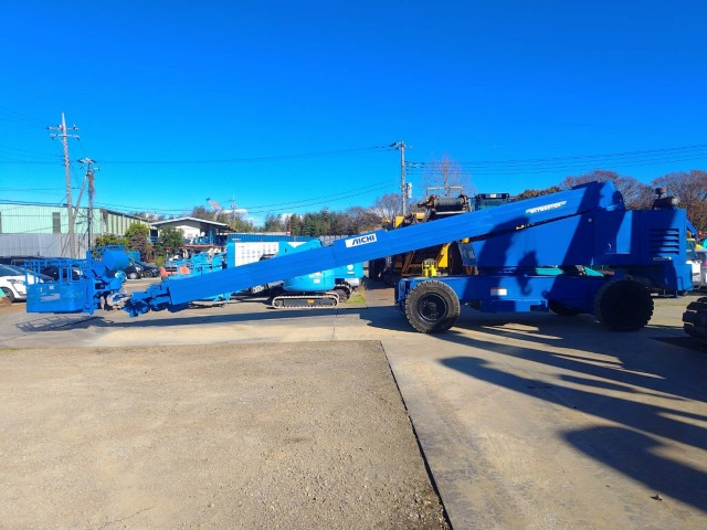 AICHI SP350 - Телескопический подъемник: фото 2 AICHI SP350 - Телескопический подъемник: фото 2