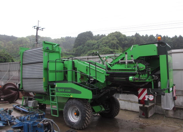 AVR SPIRIT6100 - Картофелеуборочный комбайн: фото 4 AVR SPIRIT6100 - Картофелеуборочный комбайн: фото 4