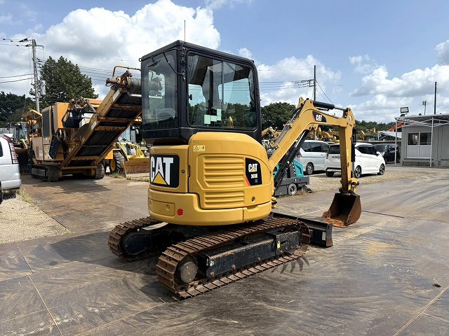 CAT 303ECR - Мини-экскаватор: фото 5 CAT 303ECR - Мини-экскаватор: фото 5