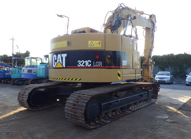 CAT 321CLCR - Гусеничный экскаватор: фото 5 CAT 321CLCR - Гусеничный экскаватор: фото 5