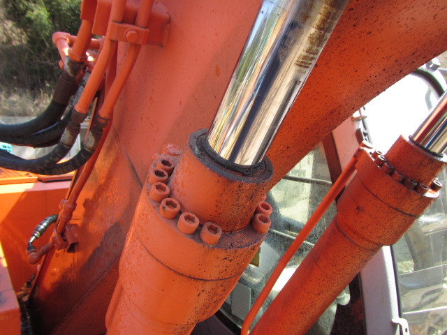 Гусеничный экскаватор HITACHI ZX135USK: фото 13
