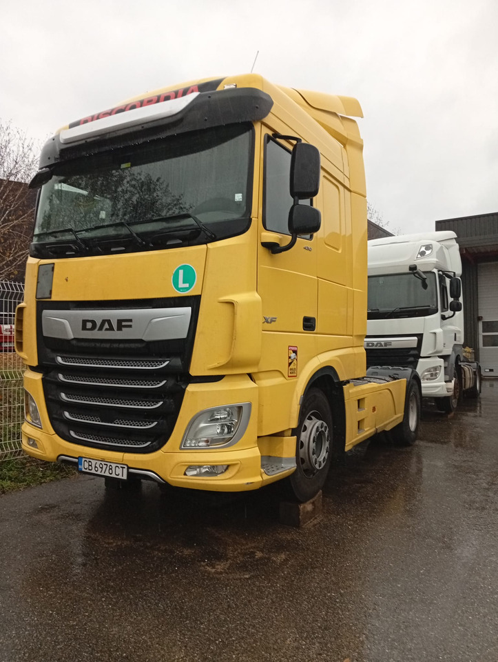 DAF XF430 - FR 73000, damaged engine - Тягач: фото 3 DAF XF430 - FR 73000, damaged engine - Тягач: фото 3
