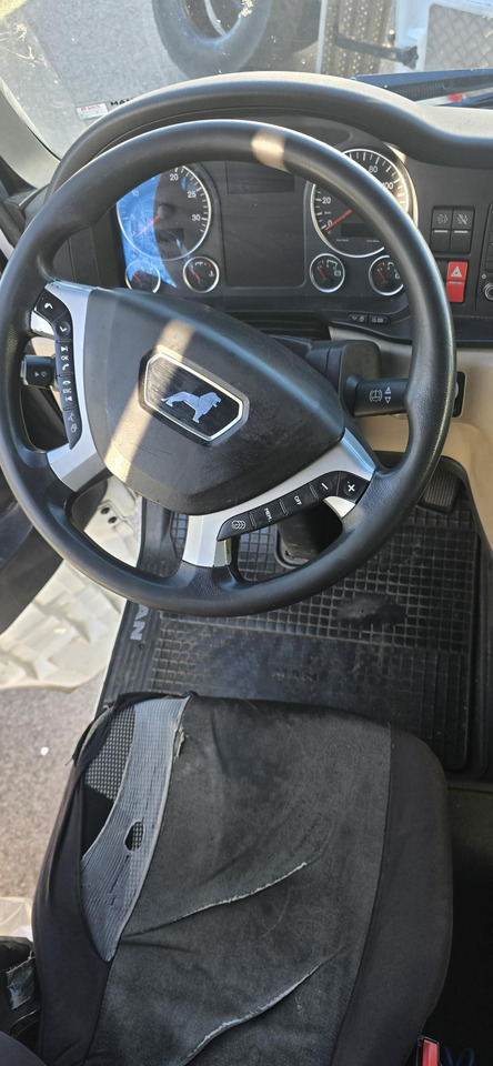 MAN TGX 18 500 - Тягач: фото 5 MAN TGX 18 500 - Тягач: фото 5