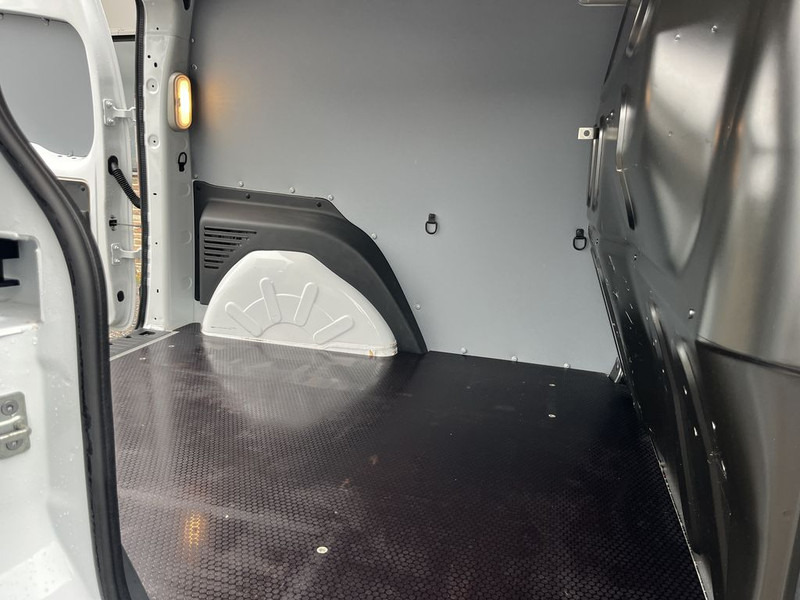 Легковой фургон Renault Kangoo 1.5 dCi E6 R-link BPM Vrij! Lease €168 p/m, Airco, Navi , PDC, Volledig onderhoudshistorie aanwezig: фото 16 Легковой фургон Renault Kangoo 1.5 dCi E6 R-link BPM Vrij! Lease €168 p/m, Airco, Navi , PDC, Volledig onderhoudshistorie aanwezig: фото 16