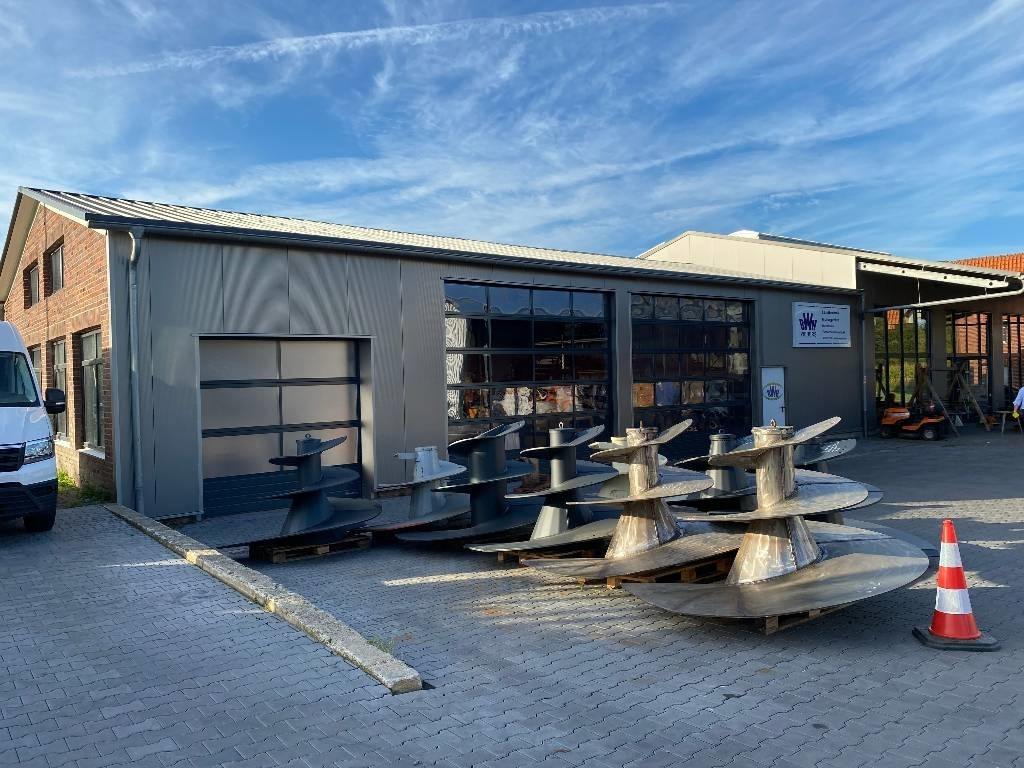 RMH Futtermischschnecke für z. B. Mixel  - Запчасти для Кормораздатчиков: фото 3 RMH Futtermischschnecke für z. B. Mixel  - Запчасти для Кормораздатчиков: фото 3