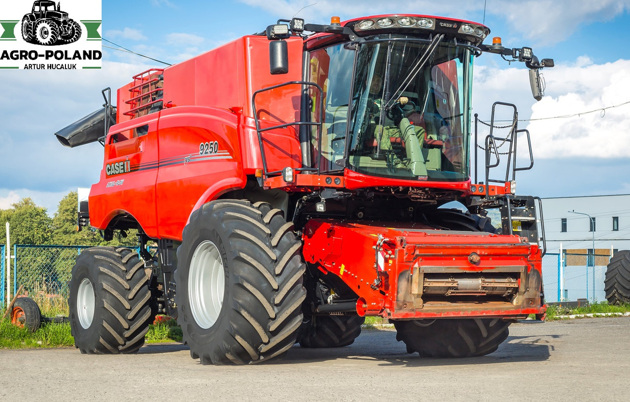 CASE IH IH 9250 AFS - 2019 ROK - 4X4 - 10,7 M. - GPS - AUTOPILOT - 2754H - Зерноуборочный комбайн: фото 3 CASE IH IH 9250 AFS - 2019 ROK - 4X4 - 10,7 M. - GPS - AUTOPILOT - 2754H - Зерноуборочный комбайн: фото 3