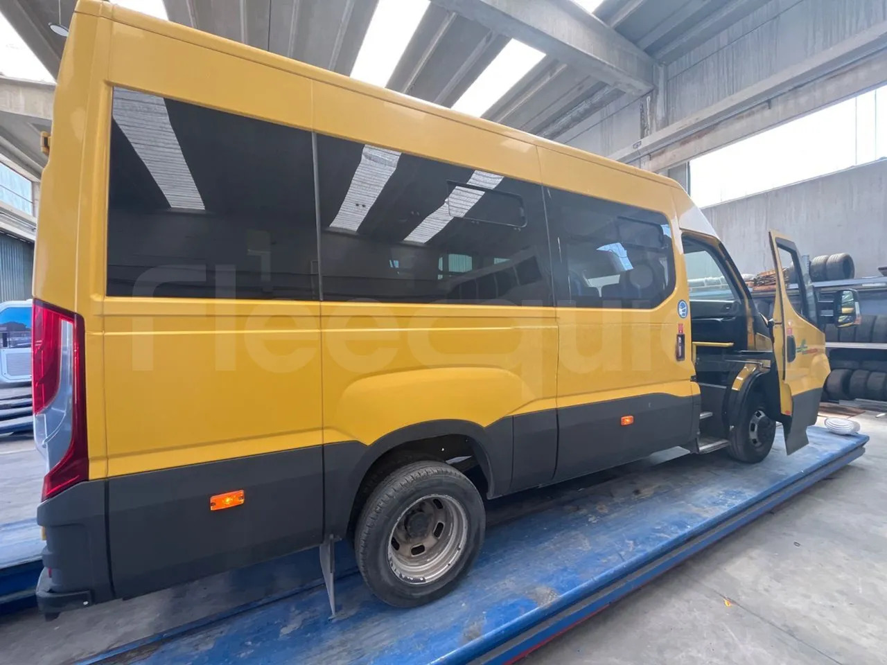 Школьный автобус Iveco Daily: фото 12