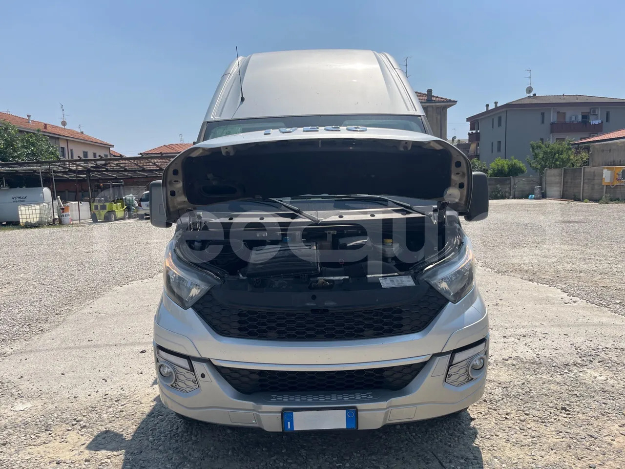 Микроавтобус, Пассажирский фургон Iveco Daily: фото 13 Микроавтобус, Пассажирский фургон Iveco Daily: фото 13