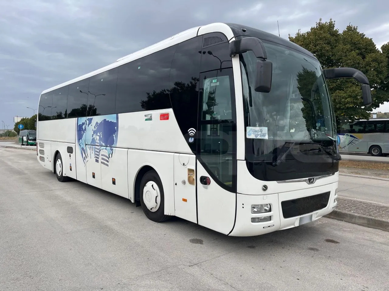 Man Lion's Coach - Туристический автобус: фото 1 Man Lion's Coach - Туристический автобус: фото 1