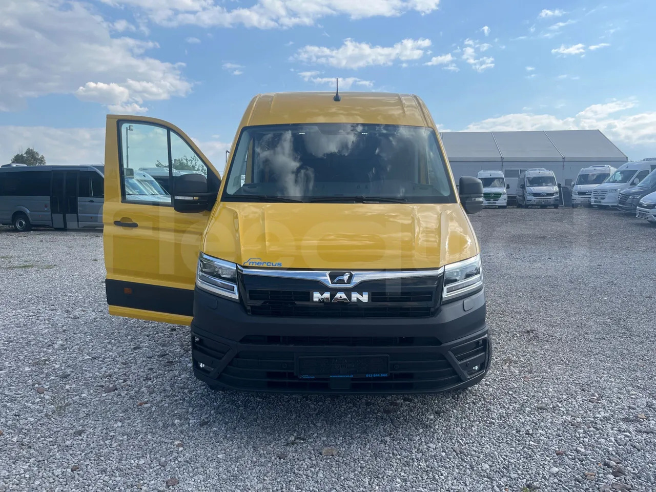 Man Mercus - Микроавтобус, Пассажирский фургон: фото 2 Man Mercus - Микроавтобус, Пассажирский фургон: фото 2