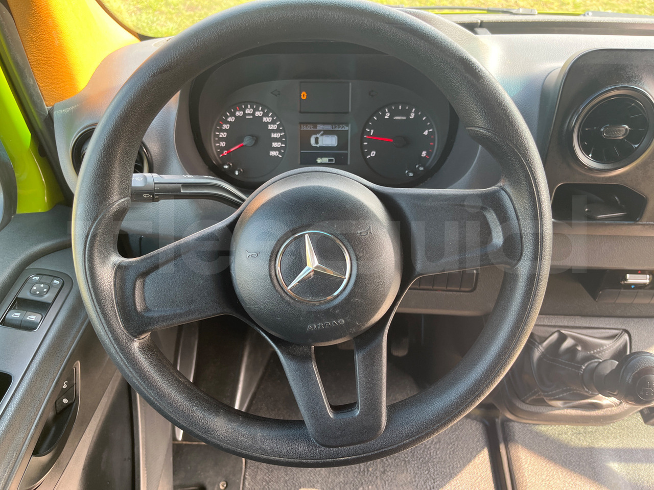 Mercedes-Benz Sprinter - Микроавтобус, Пассажирский фургон: фото 3 Mercedes-Benz Sprinter - Микроавтобус, Пассажирский фургон: фото 3
