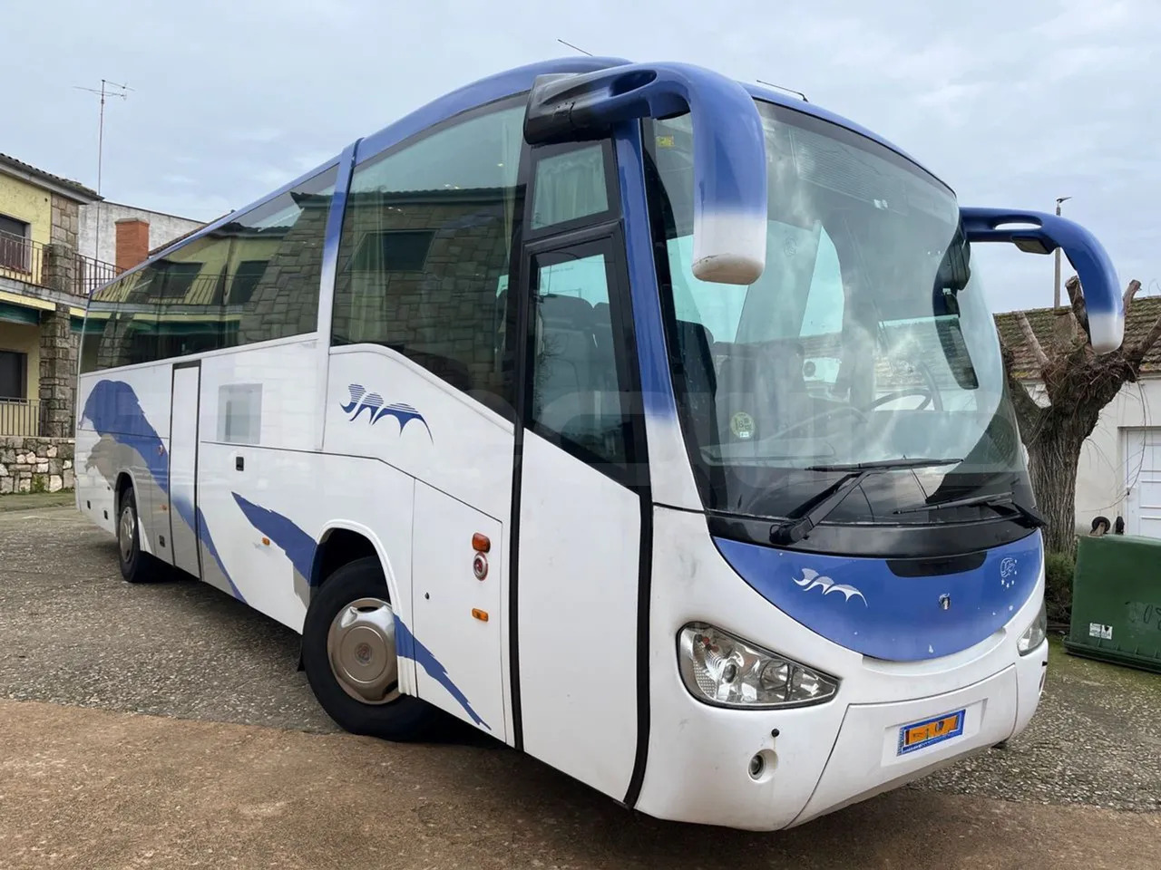 Scania 114B4X2 - Туристический автобус: фото 1 Scania 114B4X2 - Туристический автобус: фото 1