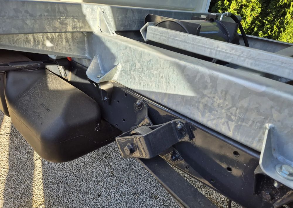 Iveco 35c17 3.0 Brygadówka - Малотоннажный самосвал: фото 5 Iveco 35c17 3.0 Brygadówka - Малотоннажный самосвал: фото 5