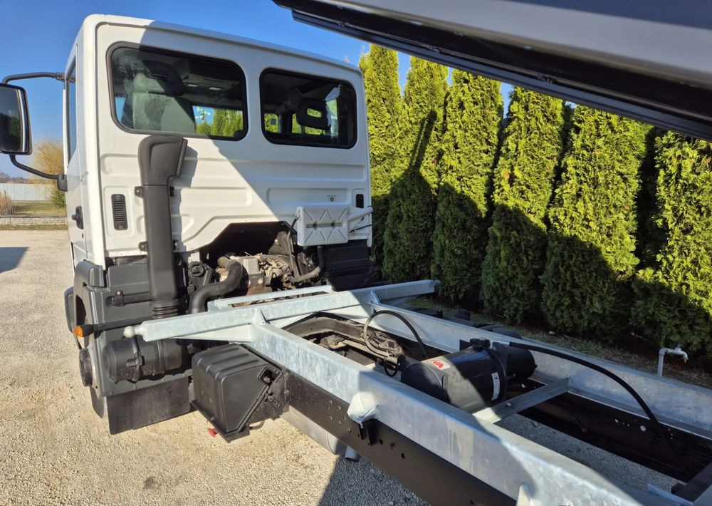 Nissan Atleon 56.13 3.0 130KM - Малотоннажный самосвал: фото 5 Nissan Atleon 56.13 3.0 130KM - Малотоннажный самосвал: фото 5