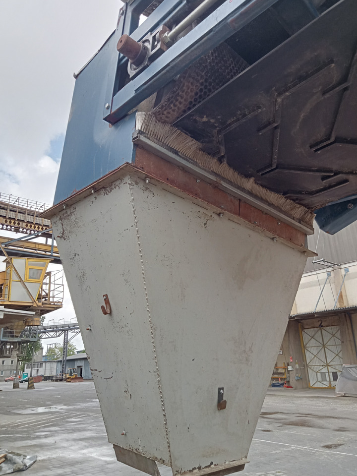 PowerTec PT25 - Ленточный конвейер: фото 4 PowerTec PT25 - Ленточный конвейер: фото 4