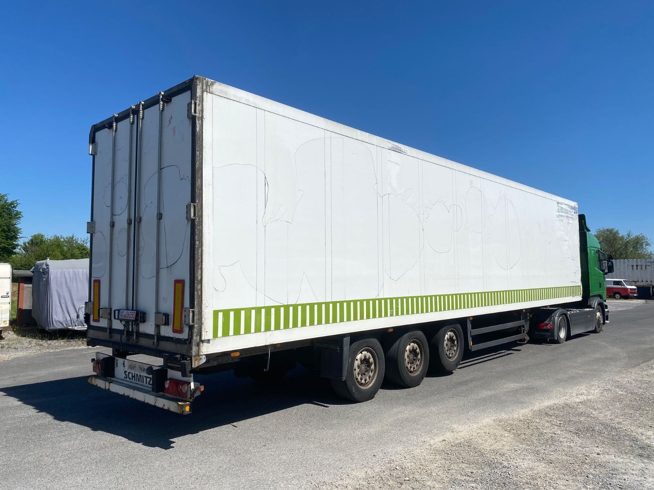Schmitz Cargobull Carrier 1850 MT/ Doppelstock/Trennwand/ 2,75 m - Полуприцеп-рефрижератор: фото 2 Schmitz Cargobull Carrier 1850 MT/ Doppelstock/Trennwand/ 2,75 m - Полуприцеп-рефрижератор: фото 2