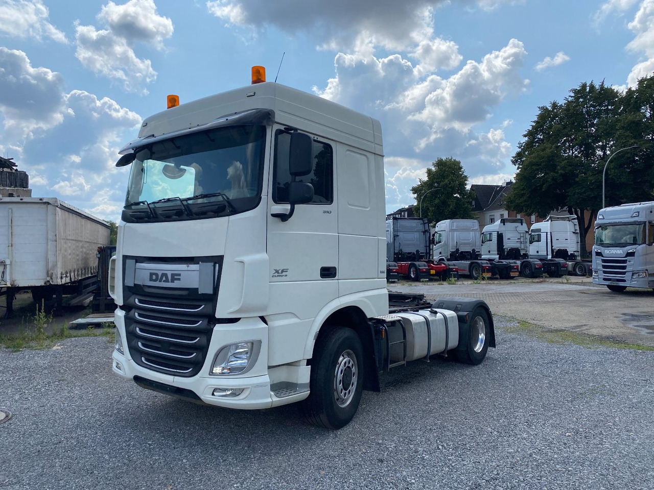 DAF XF 510 SC mit Kipphydr. - Тягач: фото 1 DAF XF 510 SC mit Kipphydr. - Тягач: фото 1