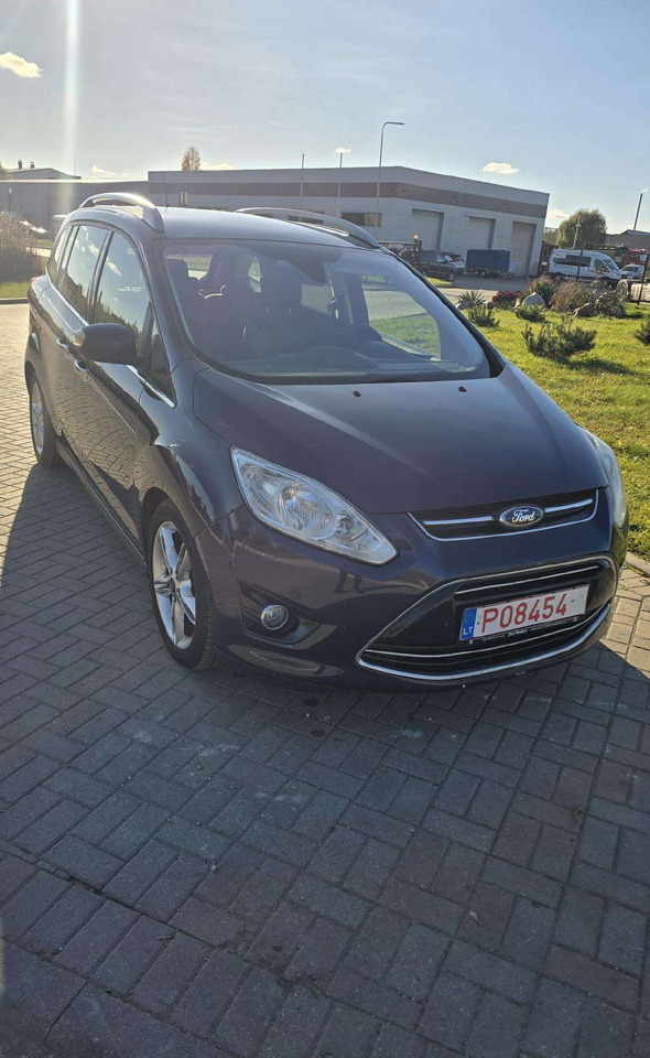 Ford C-MAX - Легковой автомобиль: фото 1 Ford C-MAX - Легковой автомобиль: фото 1