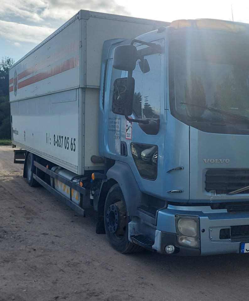 VOLVO FL280 - Грузовик с закрытым кузовом: фото 3 VOLVO FL280 - Грузовик с закрытым кузовом: фото 3