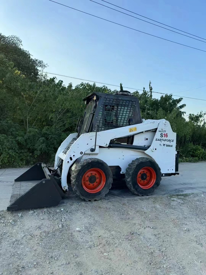 BOBCAT skid steer loader S16 Mining/Agriculture/Urban Construction - Мини-погрузчик с бортовым поворотом: фото 1 BOBCAT skid steer loader S16 Mining/Agriculture/Urban Construction - Мини-погрузчик с бортовым поворотом: фото 1