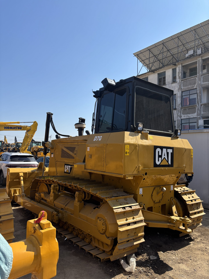CATERPILLAR D7G USED bulldozer good condition ready to work - Бульдозер: фото 5 CATERPILLAR D7G USED bulldozer good condition ready to work - Бульдозер: фото 5