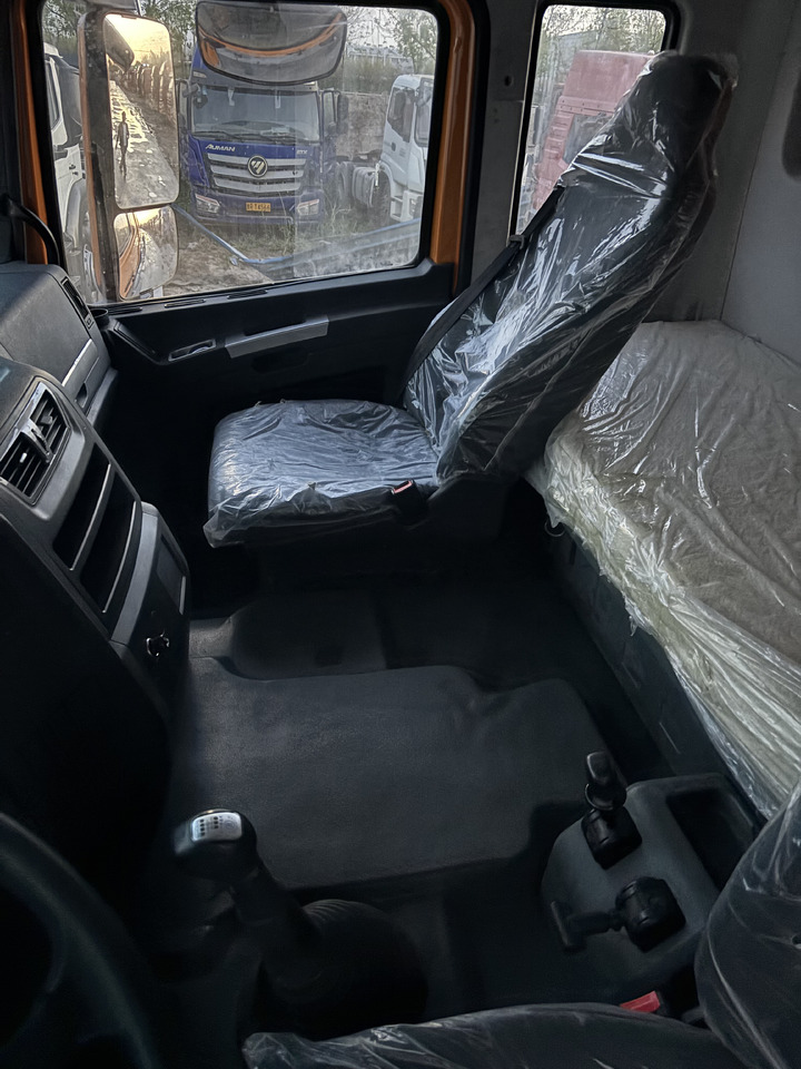 SHACMAN X3000 6x4 dump truck Customization available upon request - Внедорожный самосвал: фото 4 SHACMAN X3000 6x4 dump truck Customization available upon request - Внедорожный самосвал: фото 4