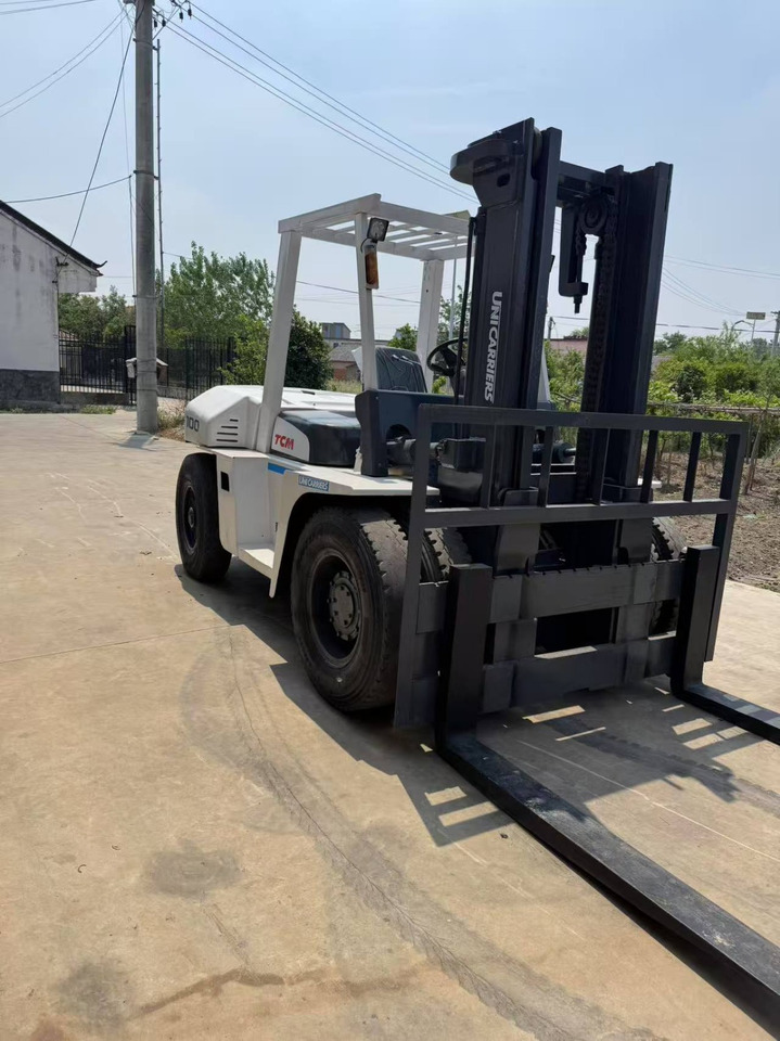 TCM fd100 used 2024 japan brand diesel forklift - Дизельный погрузчик: фото 2 TCM fd100 used 2024 japan brand diesel forklift - Дизельный погрузчик: фото 2