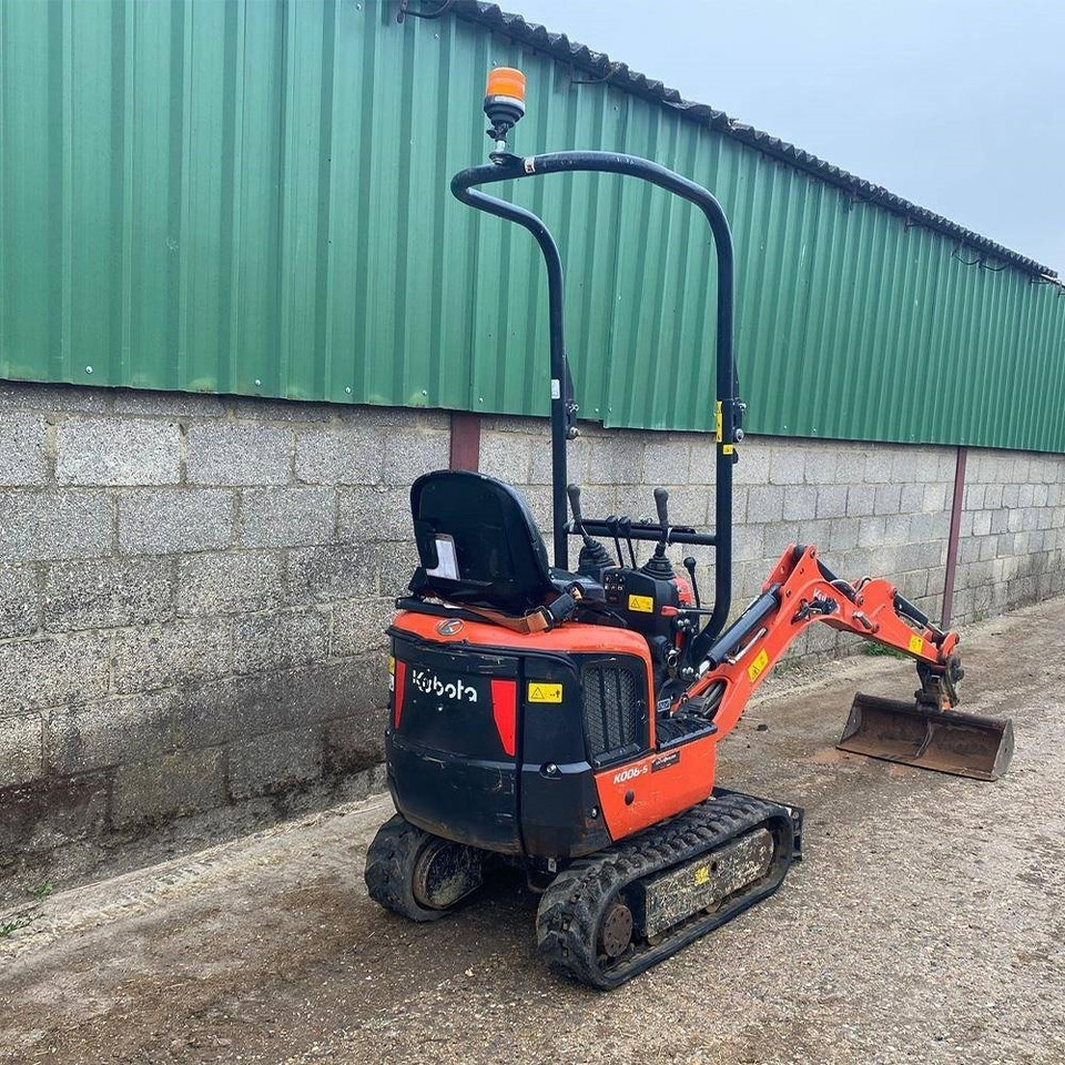 Kubota K008-5 - Мини-экскаватор: фото 2 Kubota K008-5 - Мини-экскаватор: фото 2