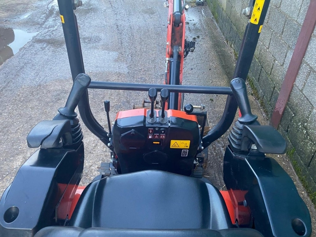 Kubota u10-5  - Мини-экскаватор: фото 5 Kubota u10-5  - Мини-экскаватор: фото 5