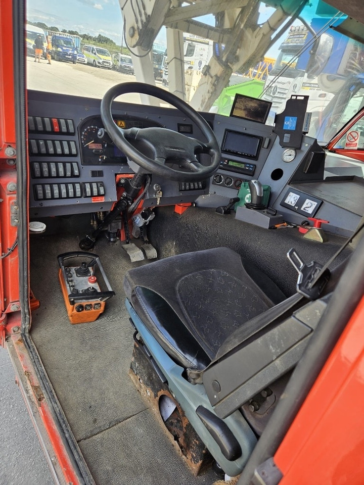 Spierings AT5 - 599  - Быстромонтируемый башенный кран: фото 2 Spierings AT5 - 599  - Быстромонтируемый башенный кран: фото 2