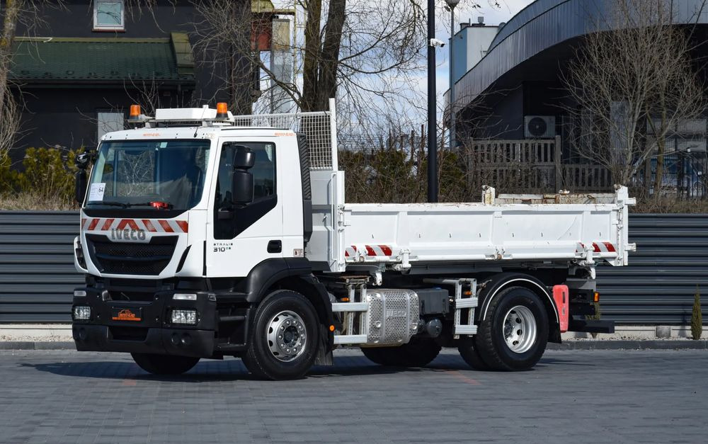 Iveco STRALIS 310 / 4x2 / EURO 6 / WYWROTKA / HYDROBURTA / AUTOMAT / HAK / 2015 / NISKI PRZEBIEG / SPROWADZONY - Самосвал: фото 1 Iveco STRALIS 310 / 4x2 / EURO 6 / WYWROTKA / HYDROBURTA / AUTOMAT / HAK / 2015 / NISKI PRZEBIEG / SPROWADZONY - Самосвал: фото 1