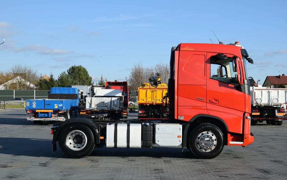 Volvo FH500 / NISKA KABINA / HYDRAULIKA / EURO 6 / ACC / LEDY / ALUFELGI / SERWISOWANY / SPROWADZONY - Тягач: фото 3 Volvo FH500 / NISKA KABINA / HYDRAULIKA / EURO 6 / ACC / LEDY / ALUFELGI / SERWISOWANY / SPROWADZONY - Тягач: фото 3