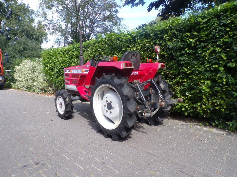 Kleintraktor Shibaura P19F - Минитрактор: фото 3 Kleintraktor Shibaura P19F - Минитрактор: фото 3