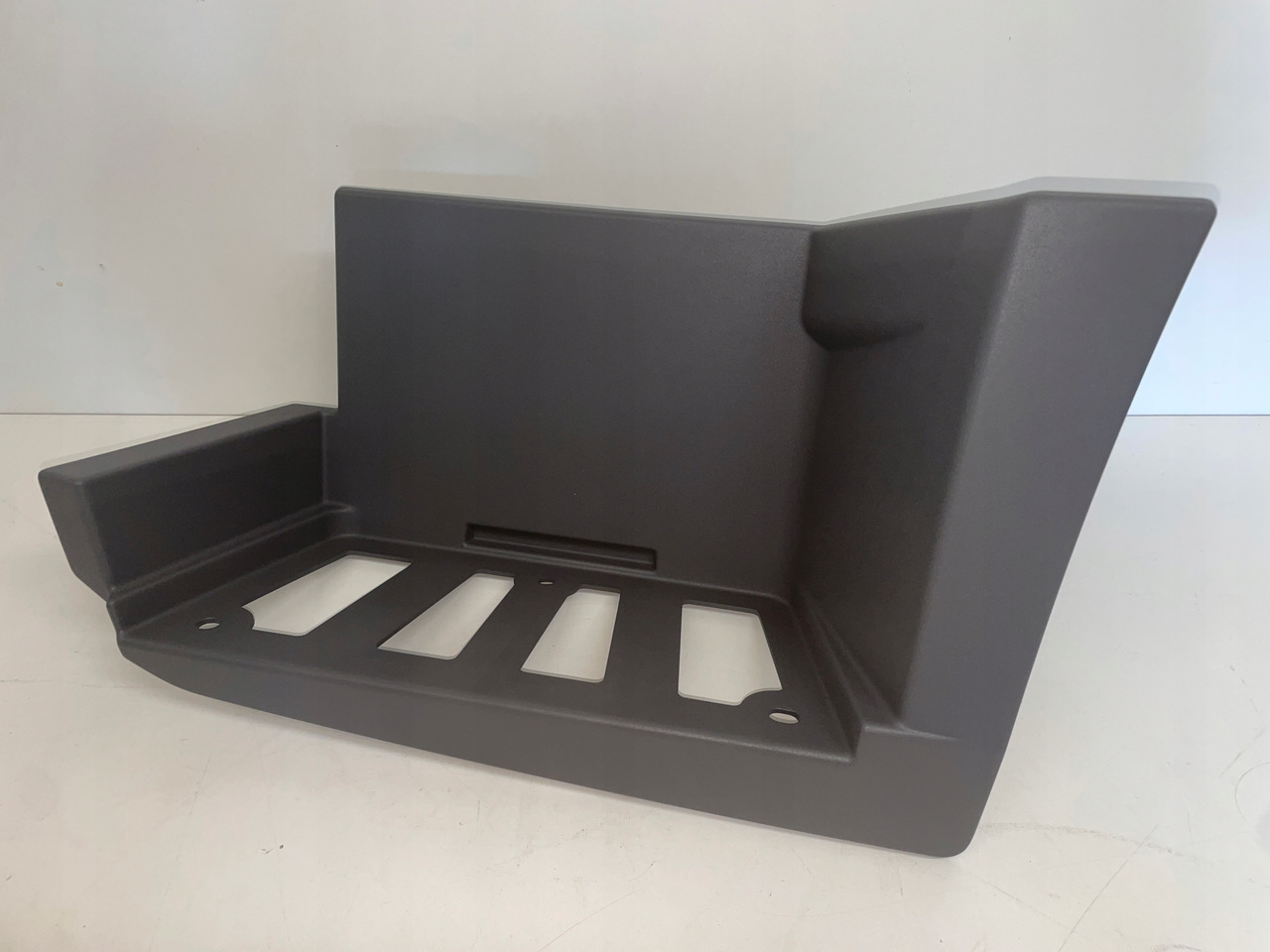 DOLNY STOPIEŃ STOPNICA MAN TGL TGM TGL-3 81615200327 - Боковая подножка для Грузовиков: фото 1 DOLNY STOPIEŃ STOPNICA MAN TGL TGM TGL-3 81615200327 - Боковая подножка для Грузовиков: фото 1