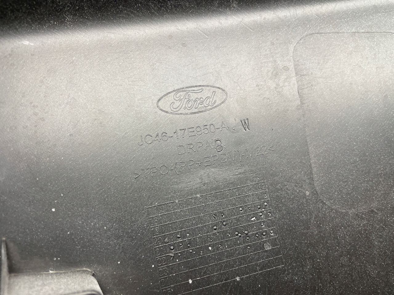 FORD F-MAX ZDERZAK OKULAR OBUDOWA REFLEKTORA JC46-17E950-A - Бампер для Грузовиков: фото 5 FORD F-MAX ZDERZAK OKULAR OBUDOWA REFLEKTORA JC46-17E950-A - Бампер для Грузовиков: фото 5