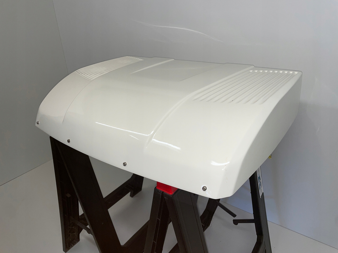 KLIMATYZACJA MAN SCANIA WAECO RT880 RT 880 - Компрессор кондиционера для Грузовиков: фото 3 KLIMATYZACJA MAN SCANIA WAECO RT880 RT 880 - Компрессор кондиционера для Грузовиков: фото 3