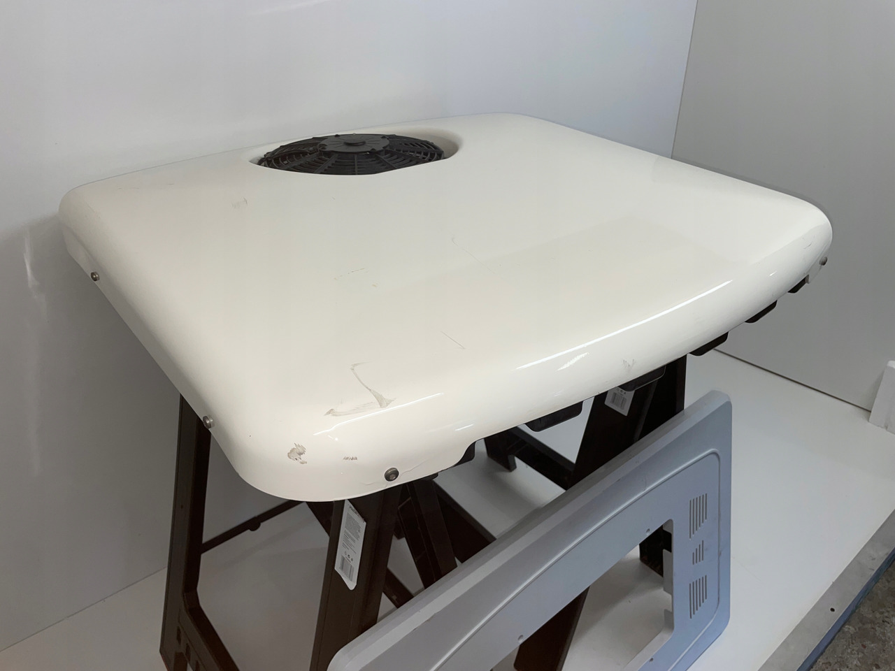 KLIMATYZACJA SLIMCOOL FACTORY PREP DAF MAN SCANIA - Компрессор кондиционера для Грузовиков: фото 2 KLIMATYZACJA SLIMCOOL FACTORY PREP DAF MAN SCANIA - Компрессор кондиционера для Грузовиков: фото 2