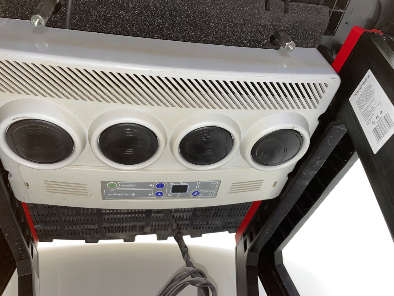 KLIMATYZACJA SLIMCOOL FACTORY PREP DAF MAN SCANIA - Компрессор кондиционера для Грузовиков: фото 5 KLIMATYZACJA SLIMCOOL FACTORY PREP DAF MAN SCANIA - Компрессор кондиционера для Грузовиков: фото 5