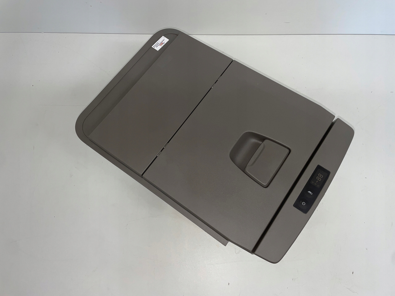 LODÓWKA CHŁODZIARKA SCANIA P G NGS 2770786 - Кабина и интерьер для Грузовиков: фото 2 LODÓWKA CHŁODZIARKA SCANIA P G NGS 2770786 - Кабина и интерьер для Грузовиков: фото 2