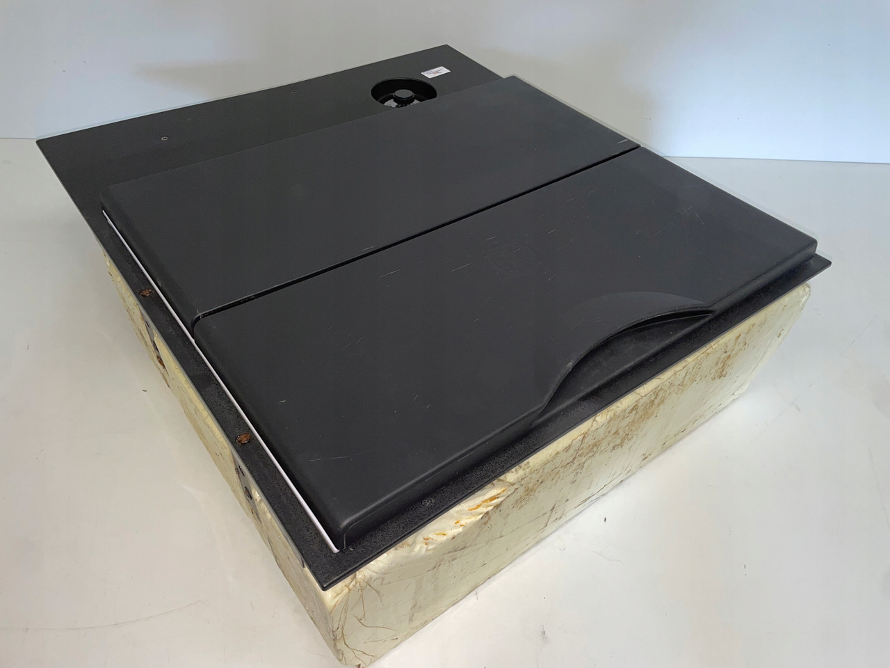 LODÓWKA RENAULT GAMA T RANGE P7484581543/2 - Кабина и интерьер для Грузовиков: фото 1 LODÓWKA RENAULT GAMA T RANGE P7484581543/2 - Кабина и интерьер для Грузовиков: фото 1