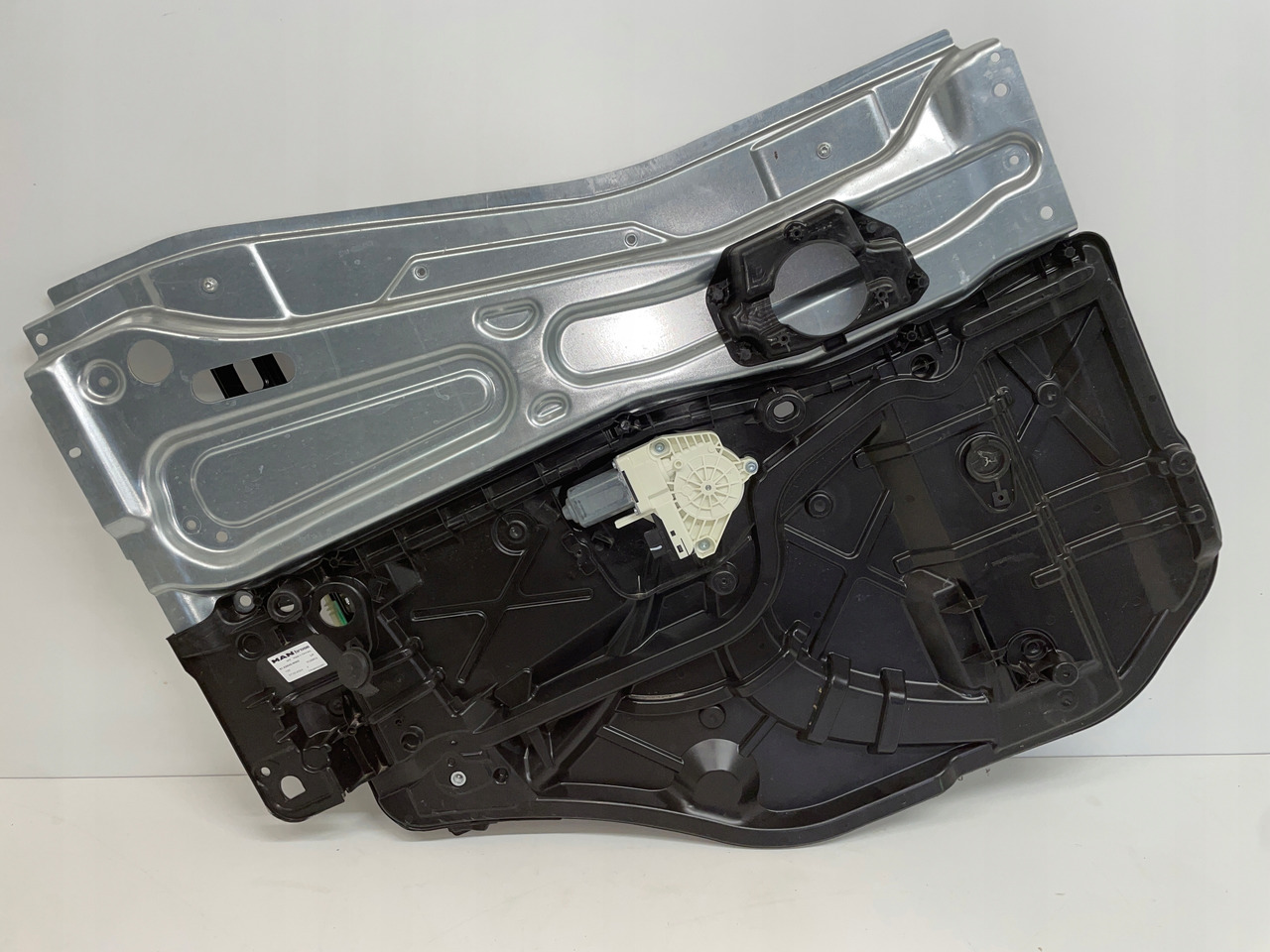 MECHANIZM PODNOSZENIA SZYB MAN TGS TGX TGL 3 TG3 81626456065 - Дверь и запчасти для Грузовиков: фото 2 MECHANIZM PODNOSZENIA SZYB MAN TGS TGX TGL 3 TG3 81626456065 - Дверь и запчасти для Грузовиков: фото 2