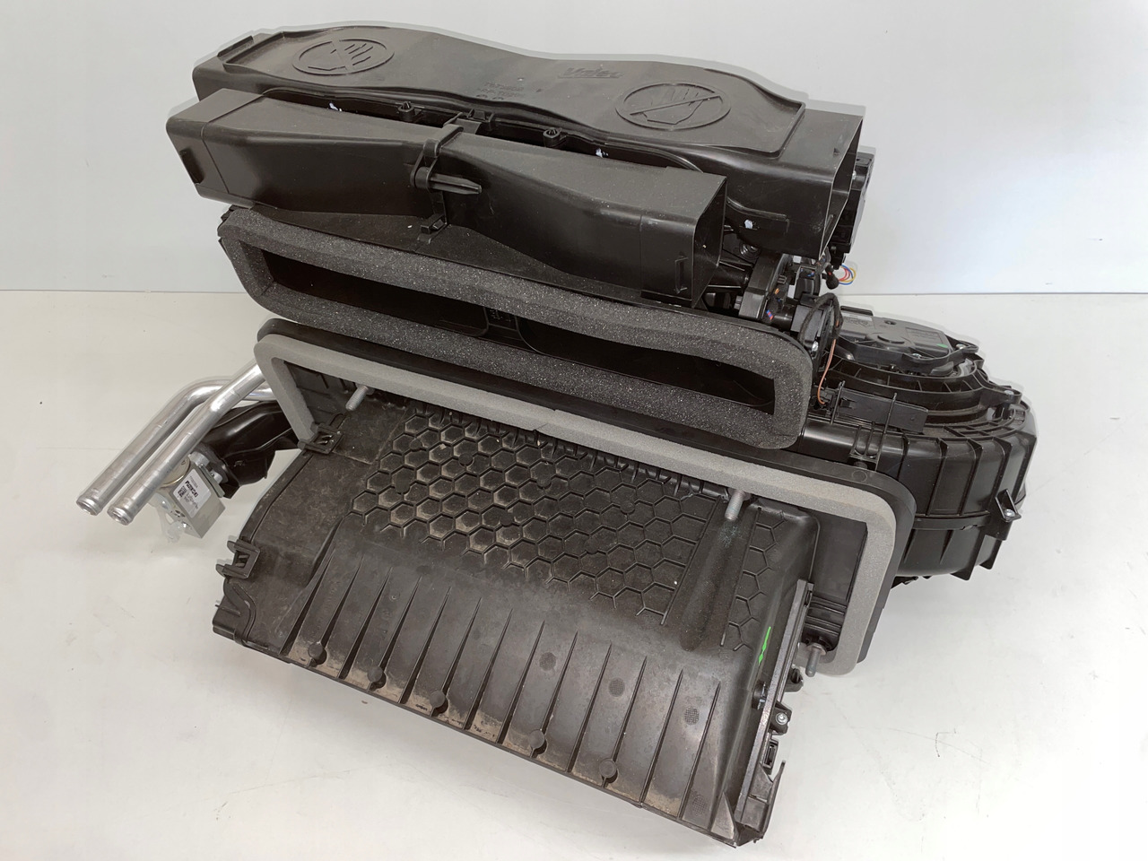 NAGRZEWNICA MAN TG3 TGX 3 TGX-3 81619006459 - Вентилятор печки для Грузовиков: фото 3 NAGRZEWNICA MAN TG3 TGX 3 TGX-3 81619006459 - Вентилятор печки для Грузовиков: фото 3