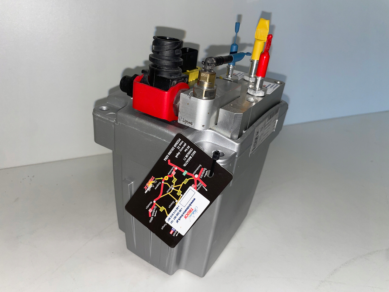 POMPA ADBLUE AD BLUE EMITEC MAN TGX TGS 81154036146 - Кузов и экстерьер для Грузовиков: фото 1 POMPA ADBLUE AD BLUE EMITEC MAN TGX TGS 81154036146 - Кузов и экстерьер для Грузовиков: фото 1