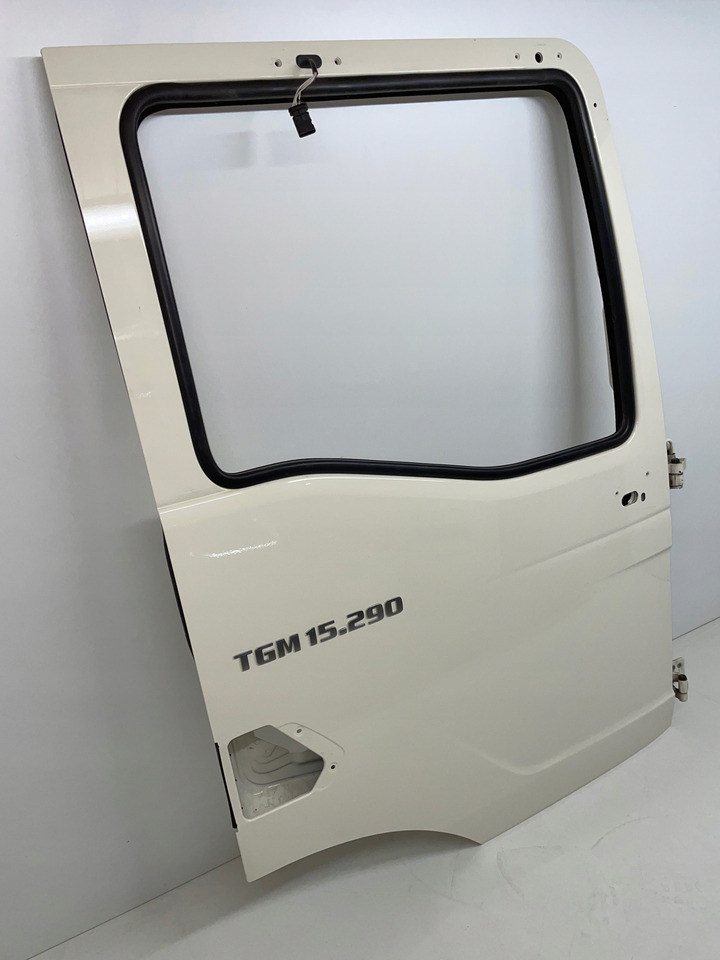 PRAWE DRZWI MAN TGS3 TGS 3 TGS-3 TGL TGM - Дверь и запчасти для Грузовиков: фото 2 PRAWE DRZWI MAN TGS3 TGS 3 TGS-3 TGL TGM - Дверь и запчасти для Грузовиков: фото 2