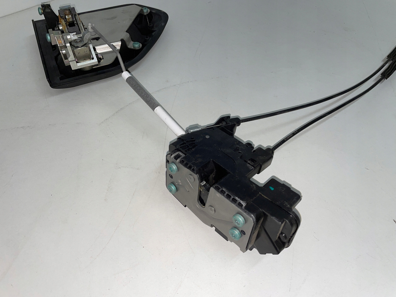 PRAWY CENTRALNY ZAMEK , KLAMKA LINKA MAN TGS TGX TGL TGM 3 TG3 - Дверь и запчасти для Грузовиков: фото 2 PRAWY CENTRALNY ZAMEK , KLAMKA LINKA MAN TGS TGX TGL TGM 3 TG3 - Дверь и запчасти для Грузовиков: фото 2