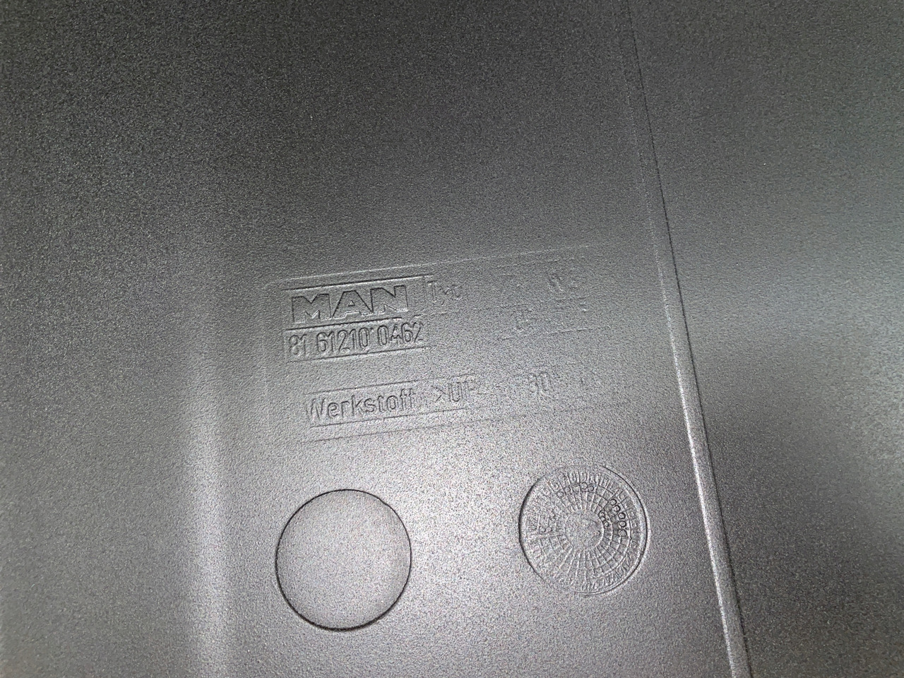 PRZEDNI BŁOTNIK MAN TGA TGX E6 81612100462 - Кузов и экстерьер для Грузовиков: фото 5 PRZEDNI BŁOTNIK MAN TGA TGX E6 81612100462 - Кузов и экстерьер для Грузовиков: фото 5